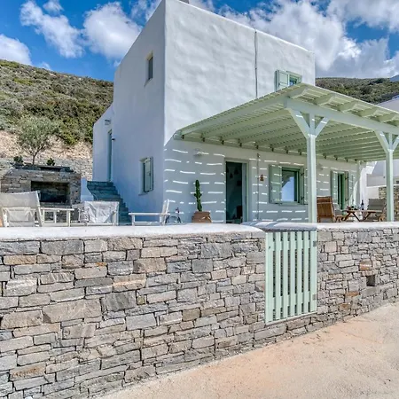 Hillside Sea & Sunset Holiday home *